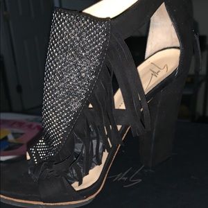 Guissepe platform tassel heels